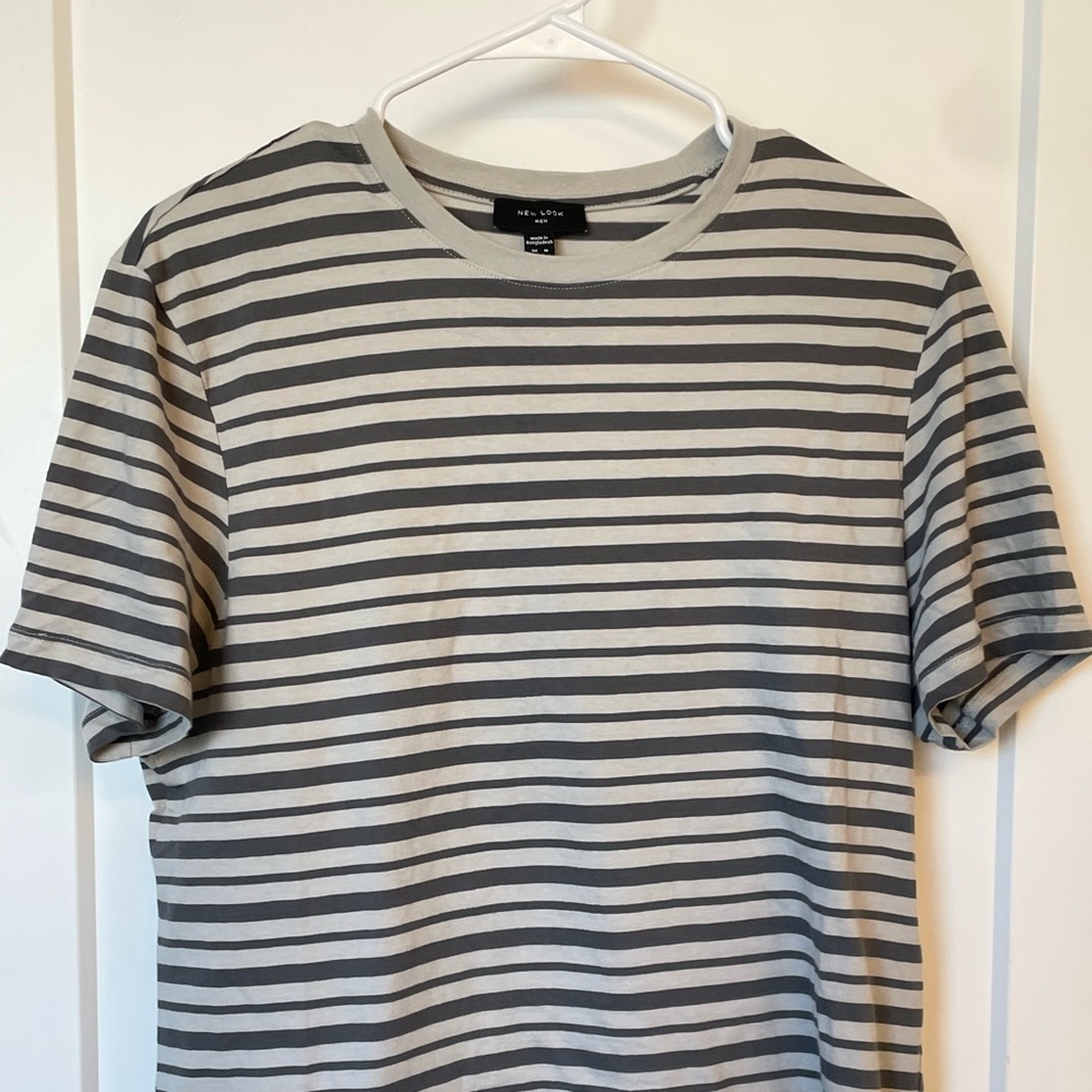 ASOS Stripped T-Shirt - Medium